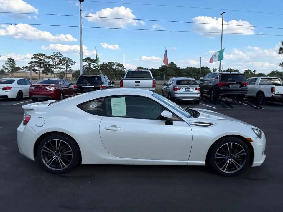 2014 Subaru BRZ 1st Gen - Image 5 of 17