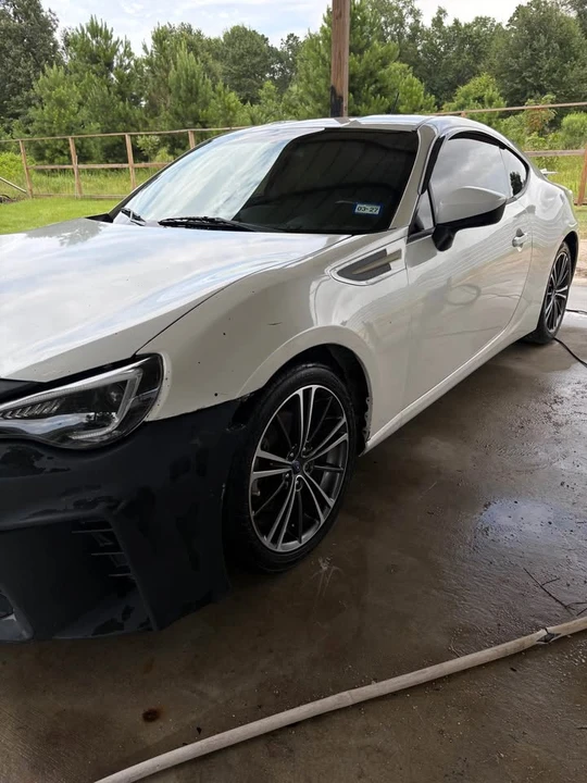 2014 Subaru BRZ 1st Gen - Image 2 of 16