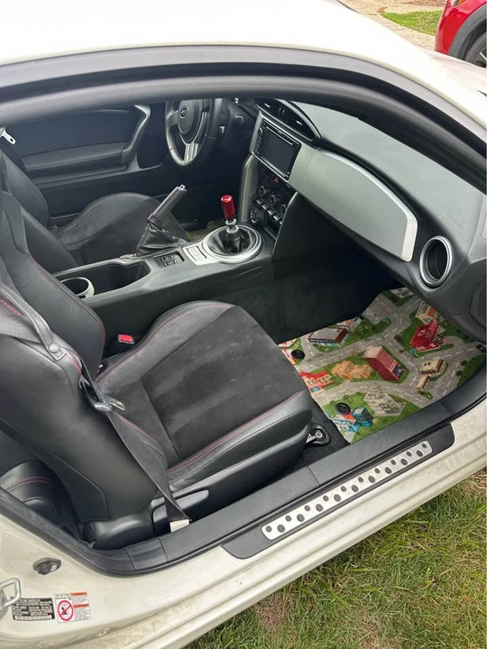 2014 Subaru BRZ 1st Gen - Image 9 of 10