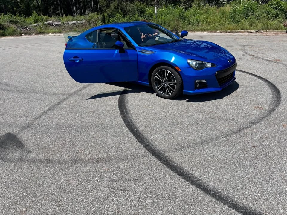 2014 Subaru BRZ 1st Gen - Image 2 of 11