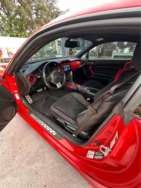 2014 Subaru BRZ 1st Gen - Image 5 of 7