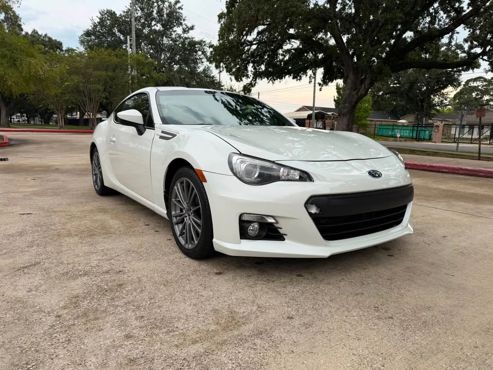 2014 Subaru BRZ 1st Gen - Image 3 of 12
