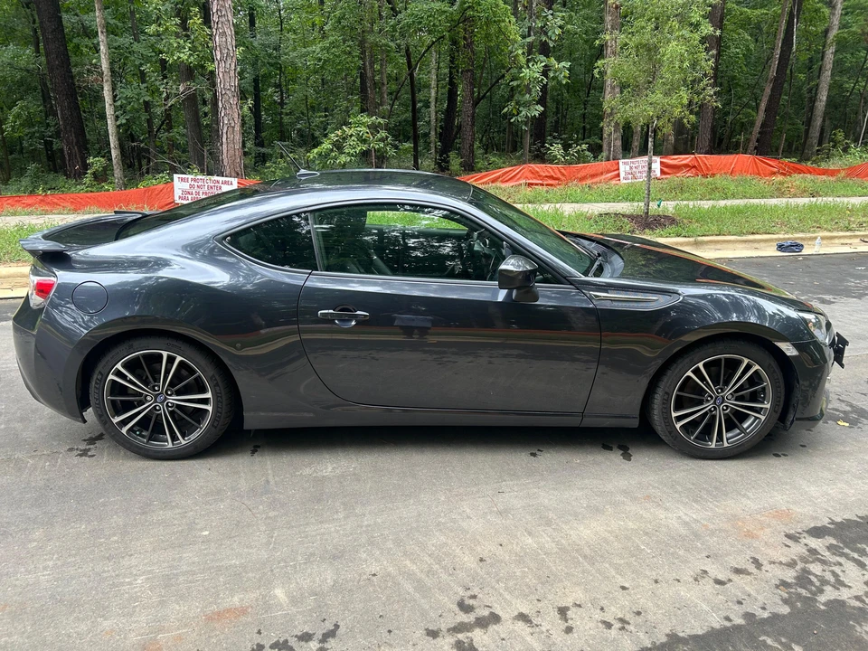 2014 Subaru BRZ 1st Gen - Image 19 of 31