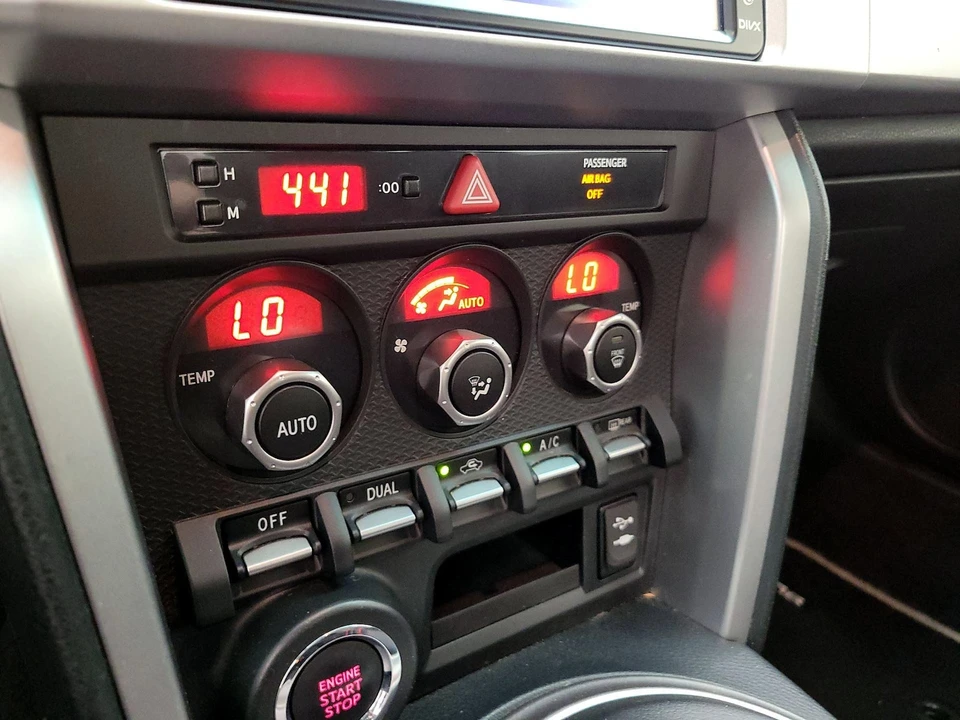 2014 Subaru BRZ 1st Gen - Image 16 of 25