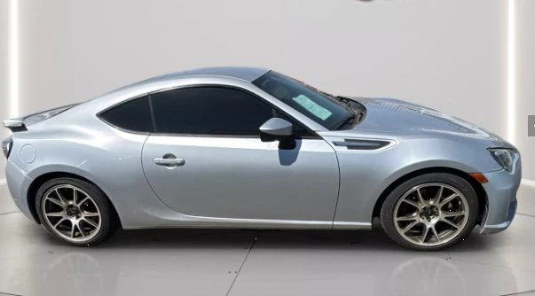 2014 Subaru BRZ 1st Gen - Image 6 of 12