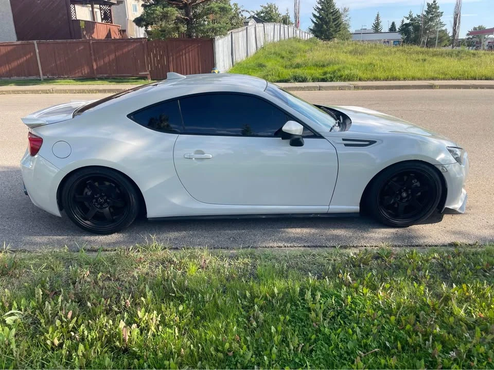 2014 Subaru BRZ 1st Gen - Image 2 of 9
