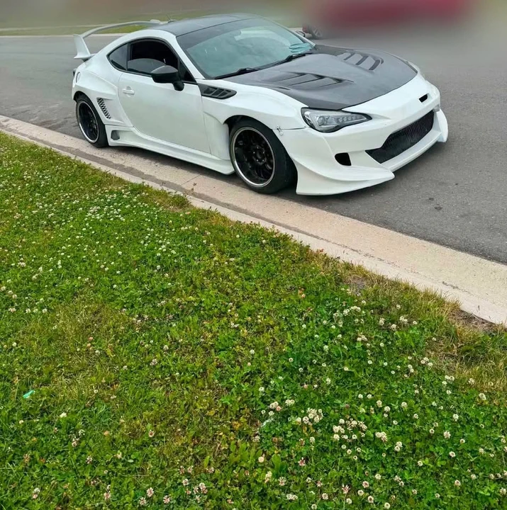2014 Subaru BRZ 1st Gen - Image 2 of 5
