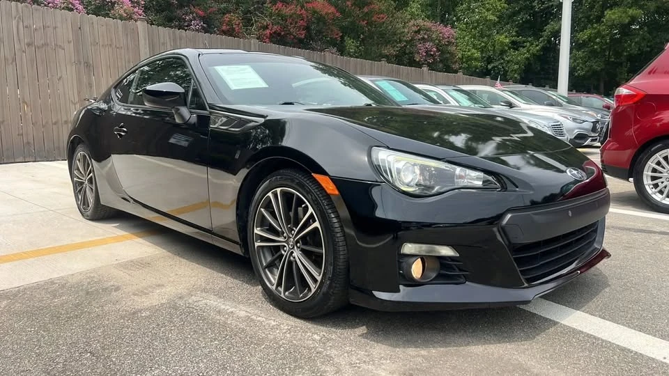 2014 Subaru BRZ 1st Gen - Image 2 of 19