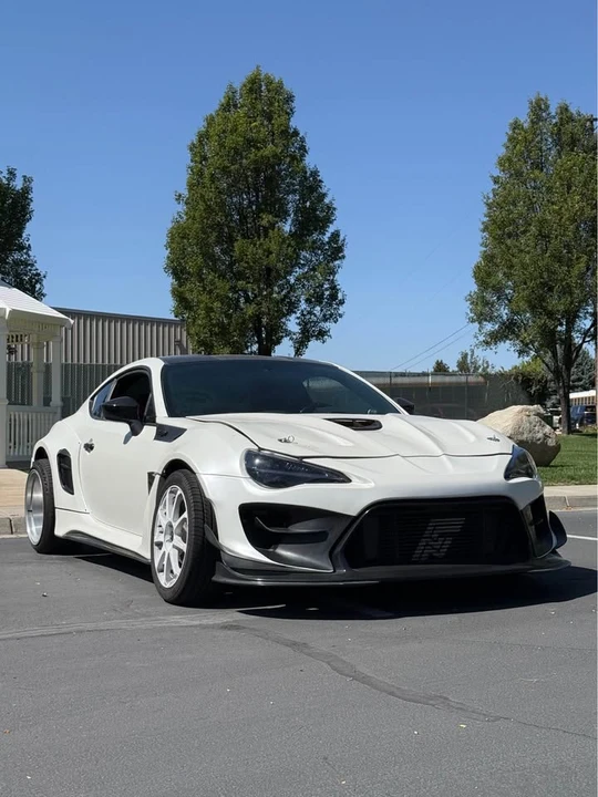 2014 Subaru BRZ 1st Gen - Image 2 of 8