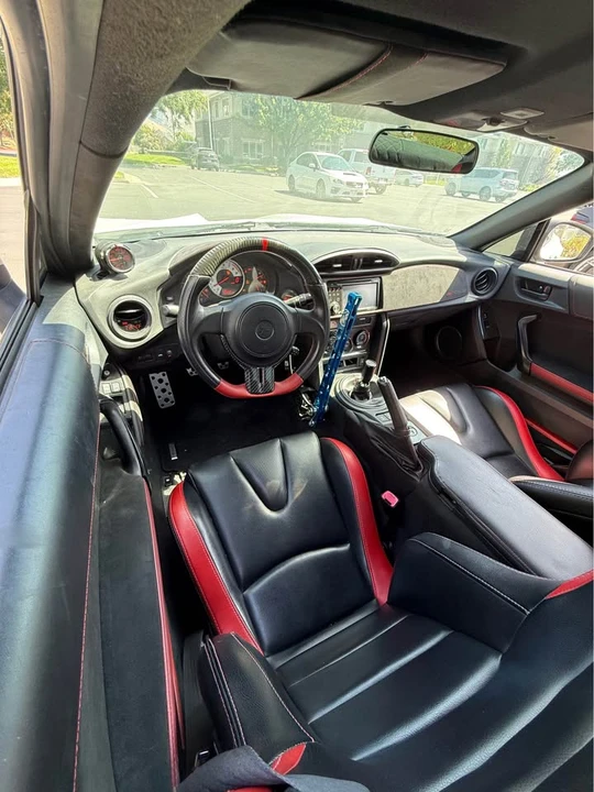 2014 Subaru BRZ 1st Gen - Image 6 of 8