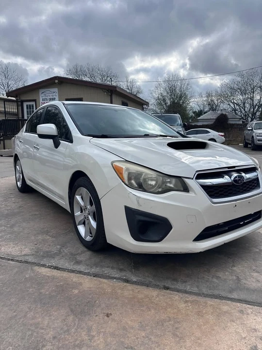 2014 Subaru Impreza - Image 2 of 17
