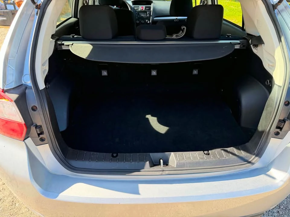 2014 Subaru Impreza - Image 9 of 10