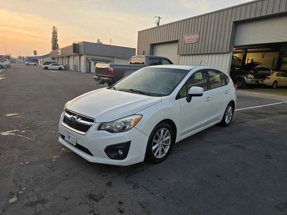 2014 Subaru Impreza 4th Gen - Image 2 of 9