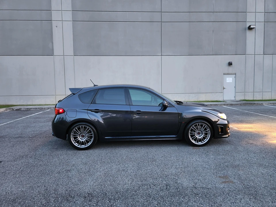 2014 Subaru Impreza WRX STi 3rd Gen - Image 29 of 31