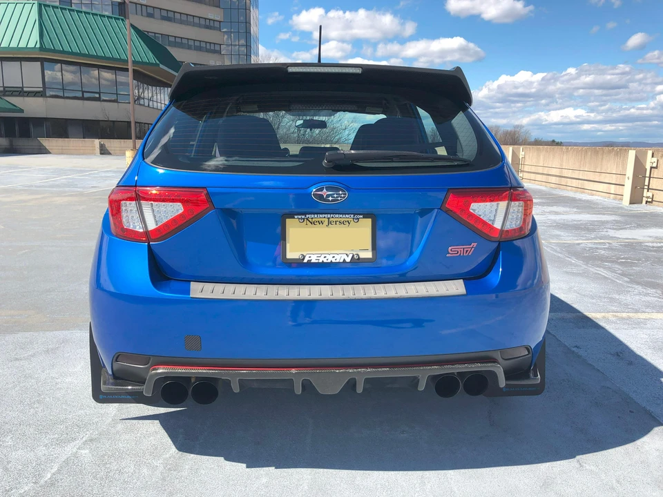 2014 Subaru Impreza WRX STi 3rd Gen - Image 17 of 31