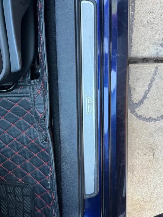 2014 Subaru Impreza WRX STi 3rd Gen - Image 13 of 20