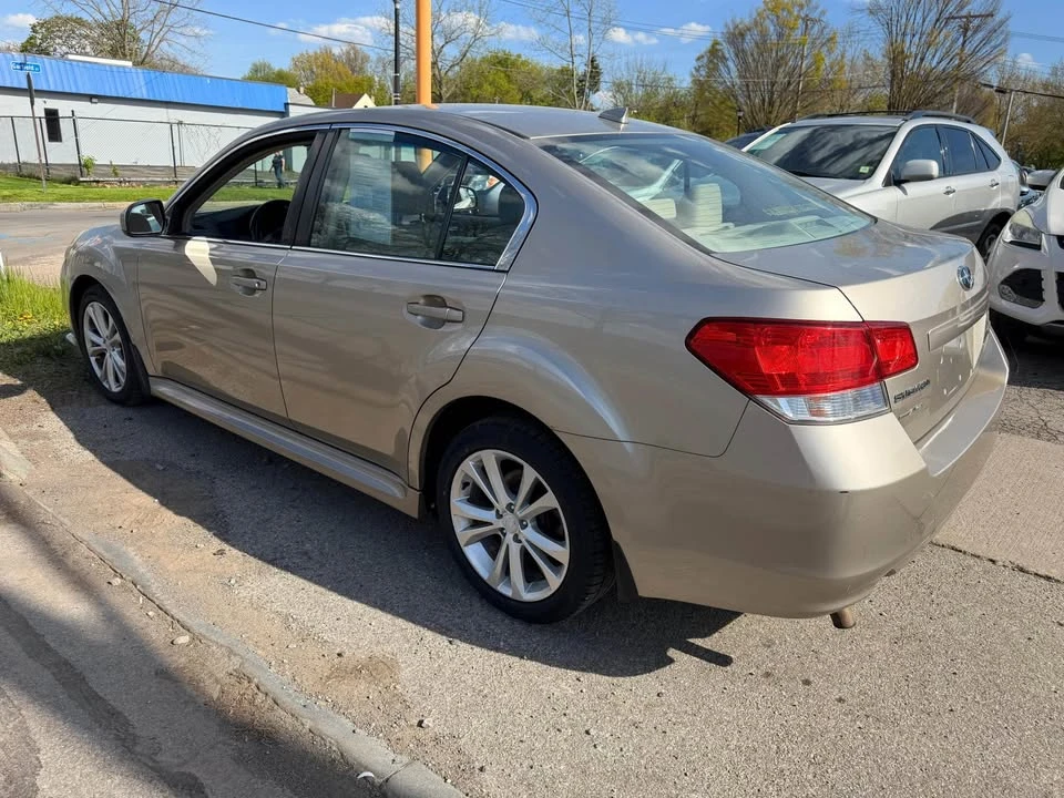 2014 Subaru Legacy 5th Gen - Image 10 of 20