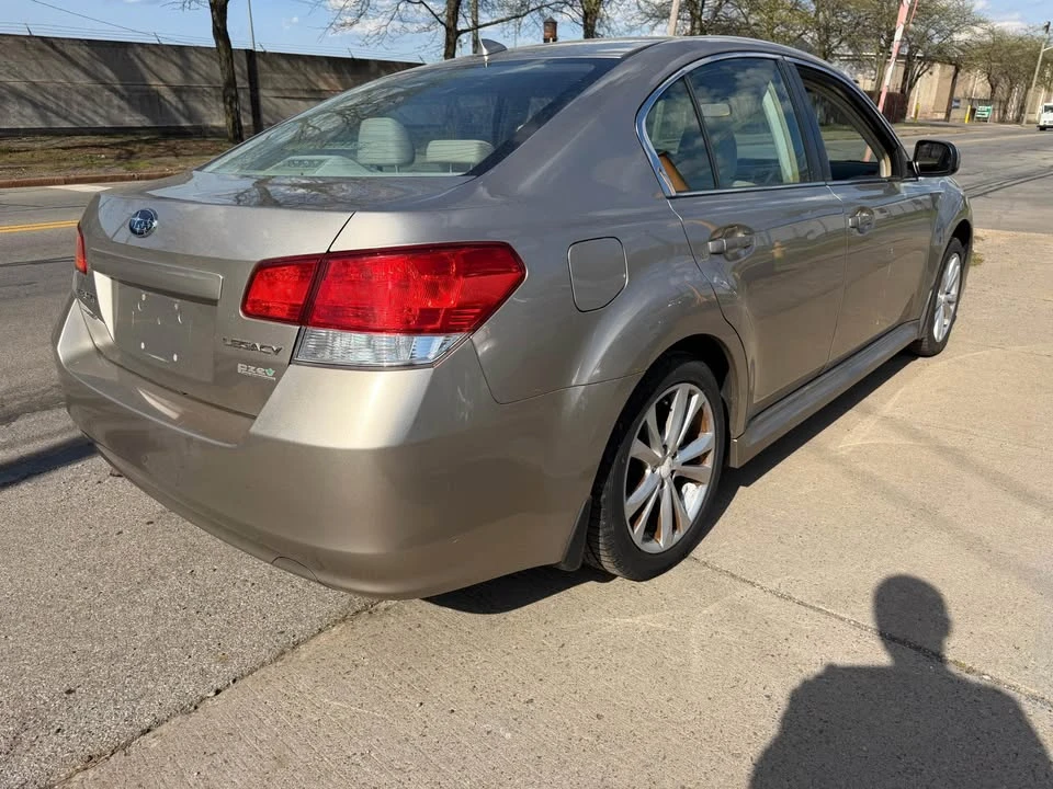 2014 Subaru Legacy 5th Gen - Image 19 of 20