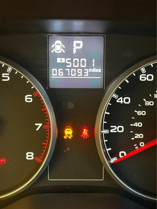 2014 Subaru Legacy 5th Gen - Image 2 of 10