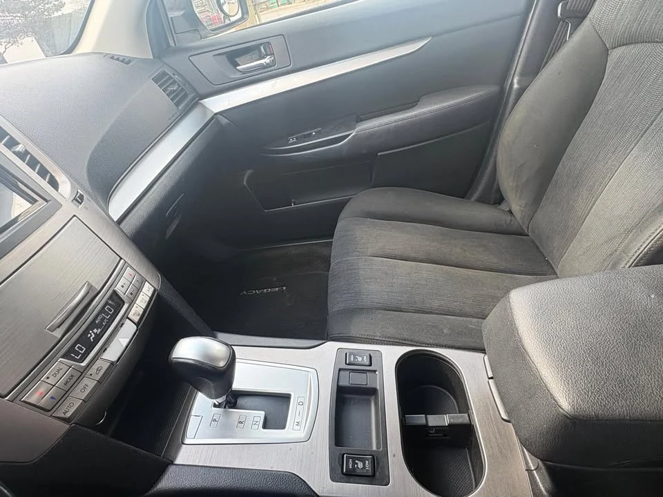2014 Subaru Legacy 5th Gen - Image 11 of 15