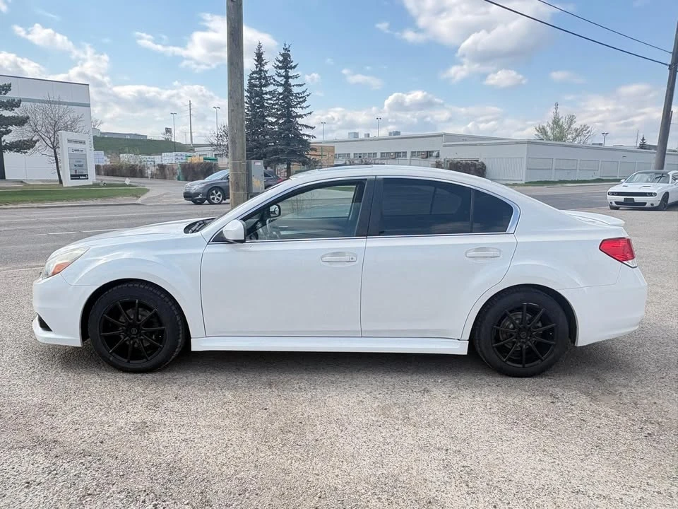 2014 Subaru Legacy 5th Gen - Image 5 of 15