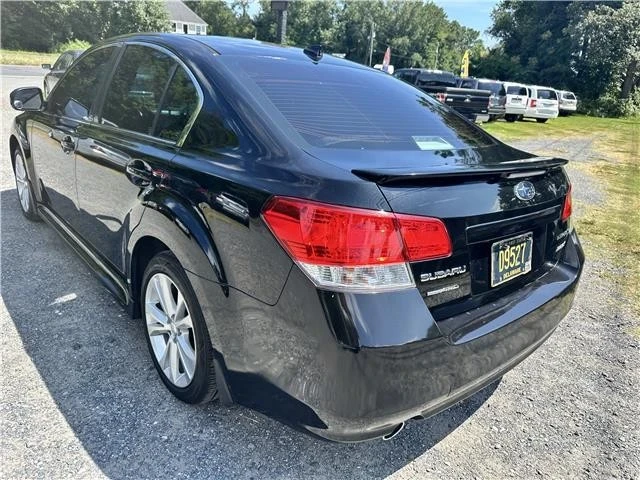 2014 Subaru Legacy 5th Gen - Image 18 of 21