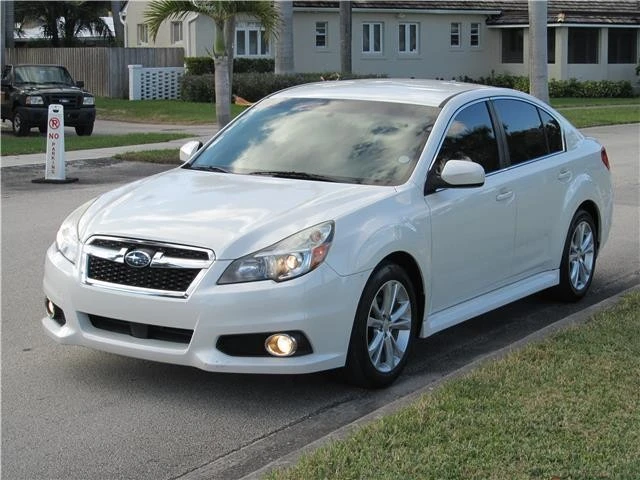 2014 Subaru Legacy 5th Gen - Image 9 of 12