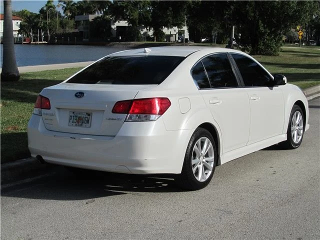 2014 Subaru Legacy 5th Gen - Image 2 of 12