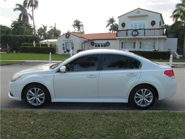 2014 Subaru Legacy 5th Gen - Image 8 of 12