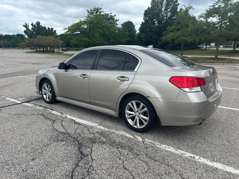 2014 Subaru Legacy 5th Gen - Image 9 of 10