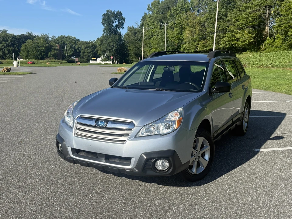 2014 Subaru Outback 4th Gen - Image 18 of 31