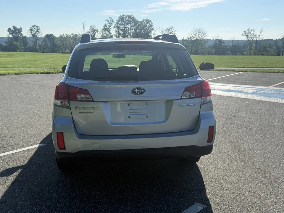 2014 Subaru Outback 4th Gen - Image 30 of 31