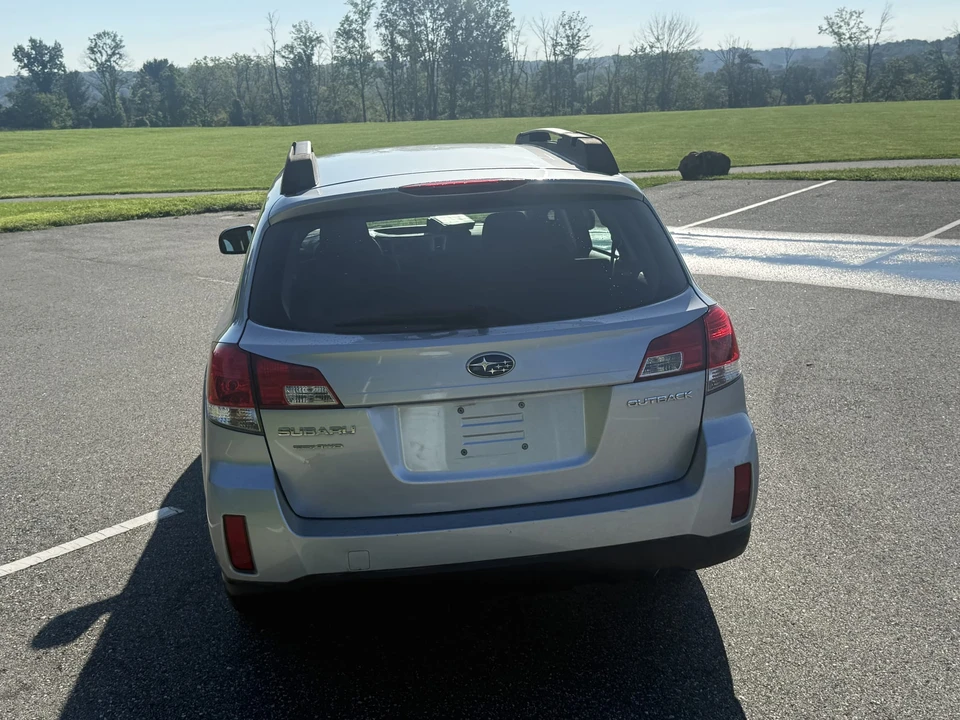 2014 Subaru Outback 4th Gen - Image 29 of 31