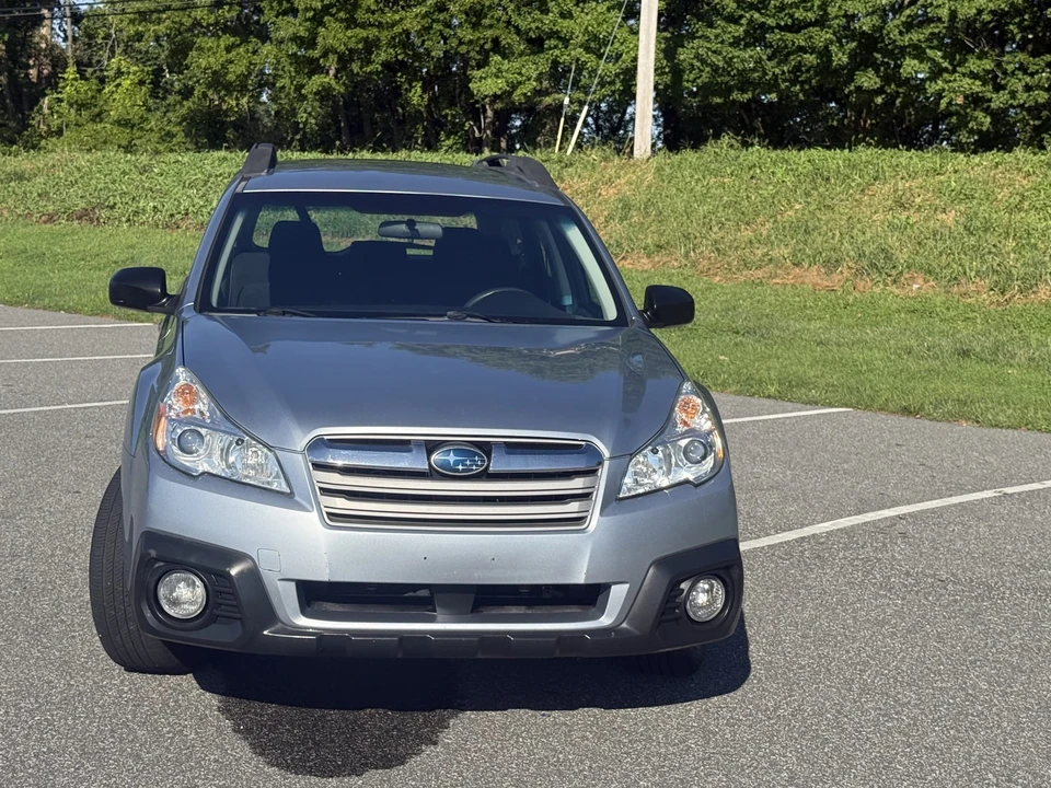 2014 Subaru Outback 4th Gen - Image 6 of 31