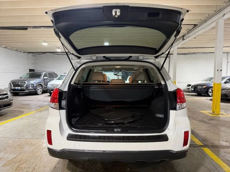2014 Subaru Outback 4th Gen - Image 7 of 12