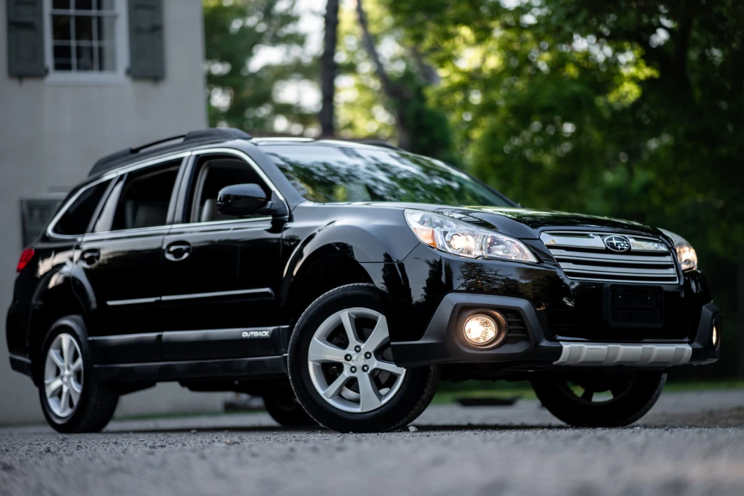 2014 Subaru Outback 4th Gen - Image 18 of 31
