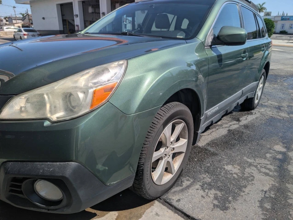 2014 Subaru Outback 4th Gen - Image 2 of 12