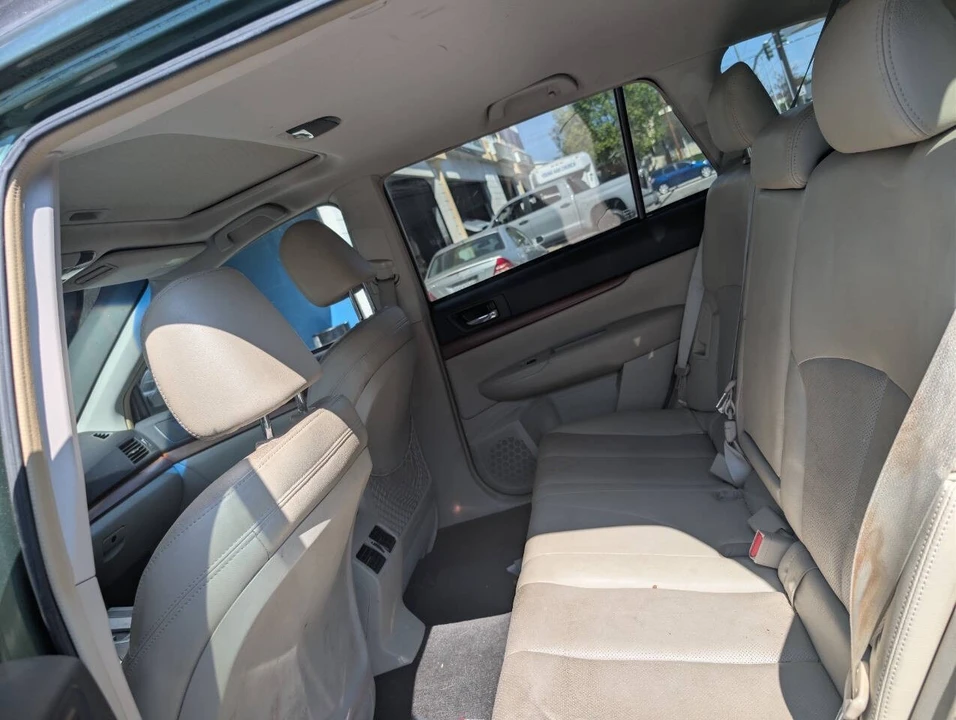 2014 Subaru Outback 4th Gen - Image 9 of 12