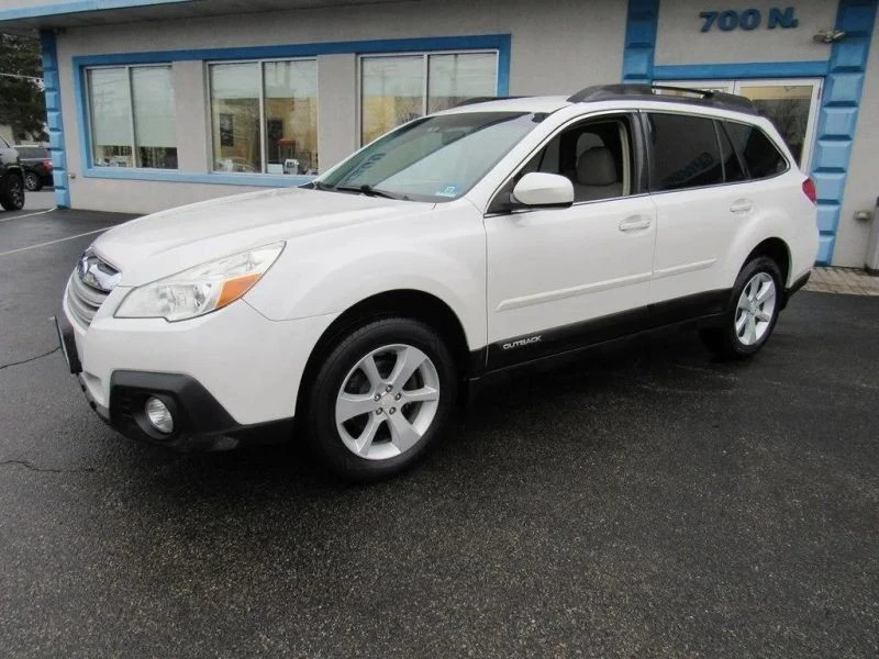 2014 Subaru Outback 4th Gen - Image 2 of 12
