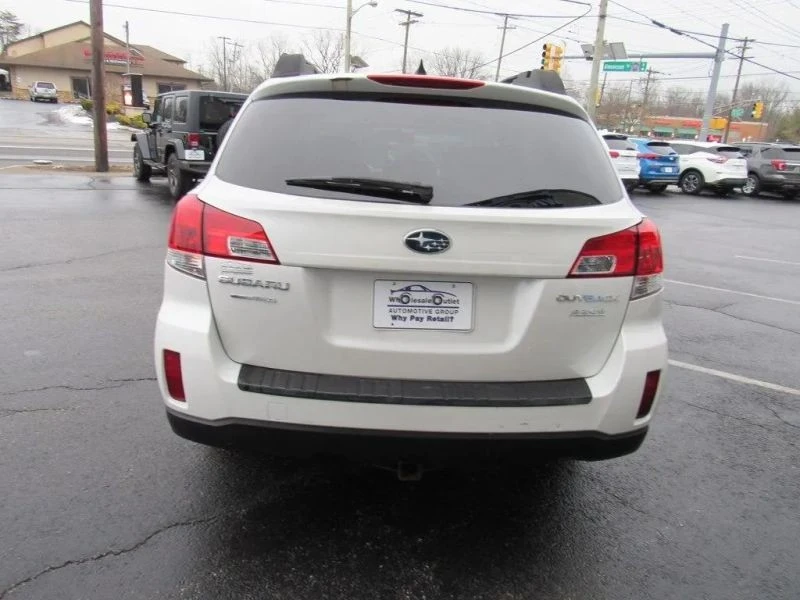 2014 Subaru Outback 4th Gen - Image 6 of 12