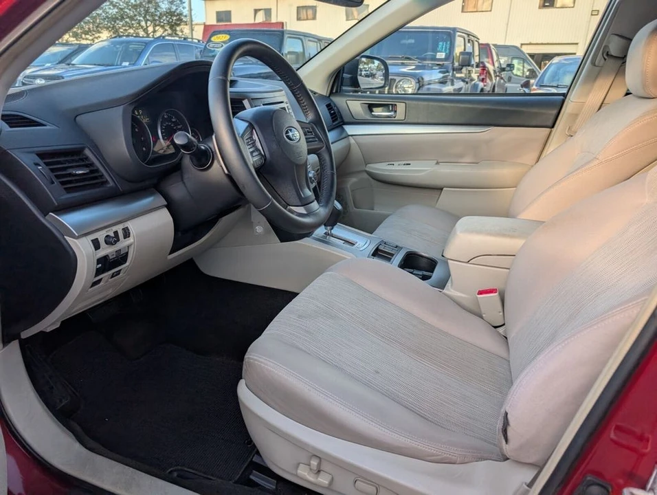 2014 Subaru Outback 4th Gen - Image 11 of 21