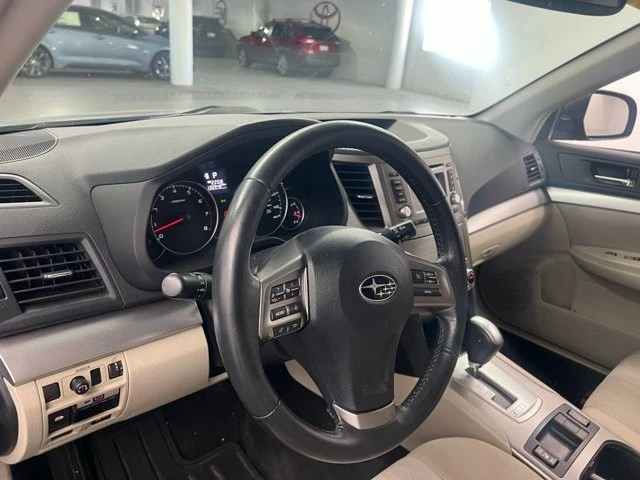 2014 Subaru Outback 4th Gen - Image 7 of 9