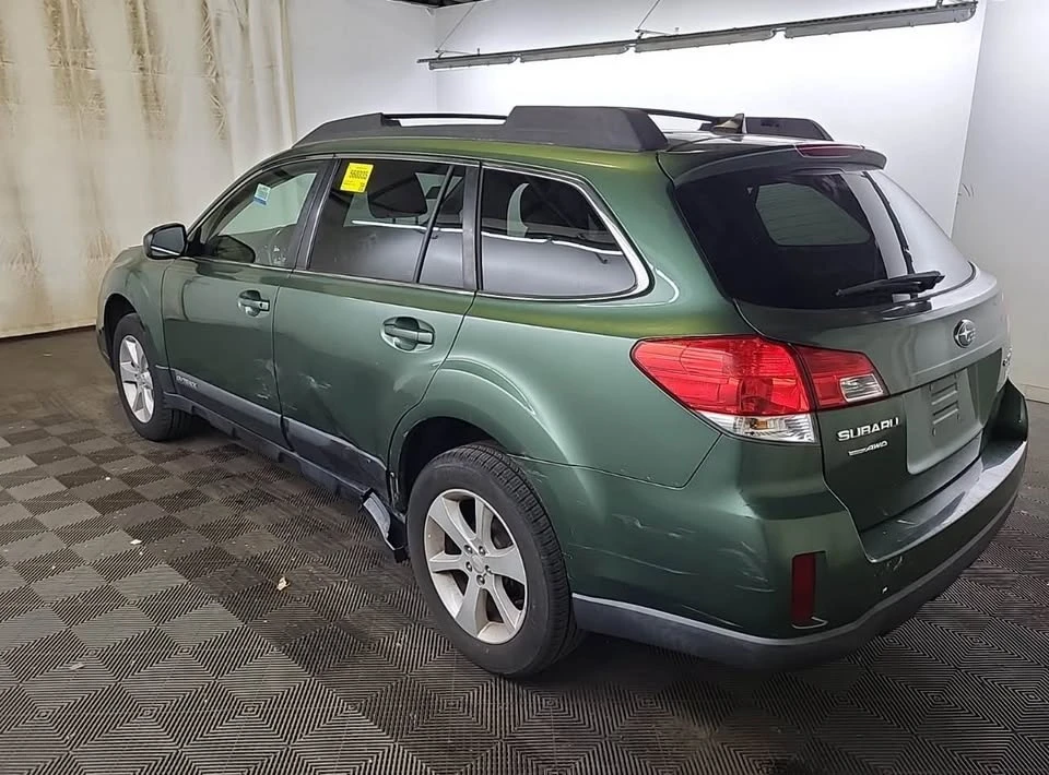 2014 Subaru Outback 4th Gen - Image 4 of 12