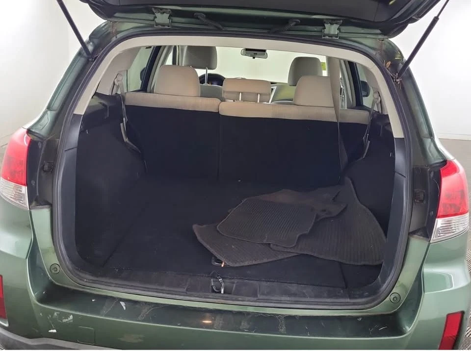 2014 Subaru Outback 4th Gen - Image 10 of 12