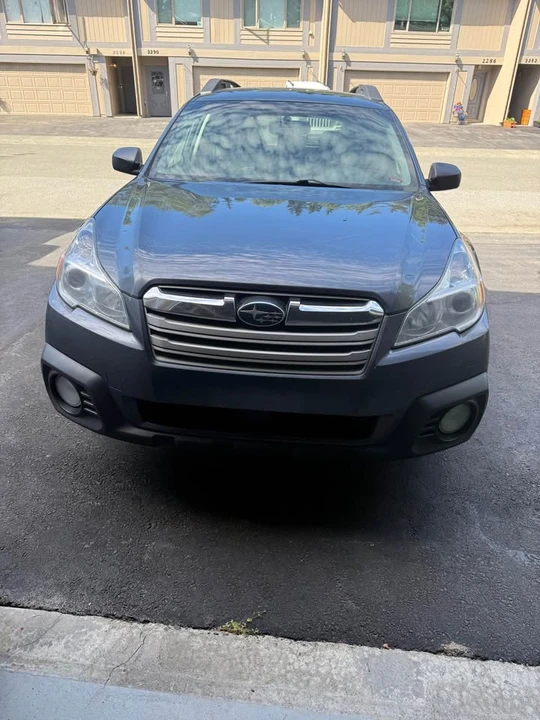 2014 Subaru Outback 4th Gen - Image 2 of 5