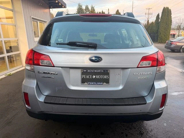 2014 Subaru Outback 4th Gen - Image 9 of 31