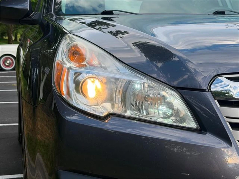 2014 Subaru Outback 4th Gen - Image 9 of 31