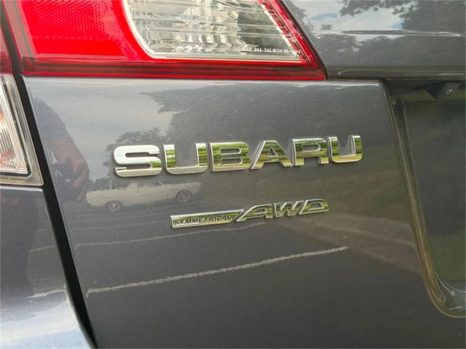 2014 Subaru Outback 4th Gen - Image 16 of 31