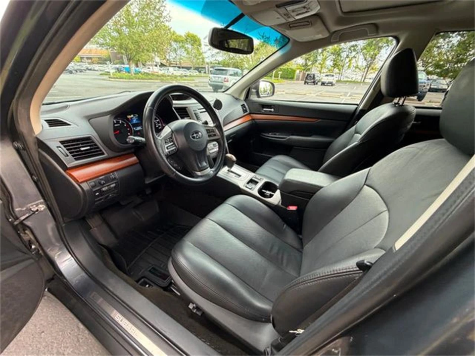 2014 Subaru Outback 4th Gen - Image 25 of 31