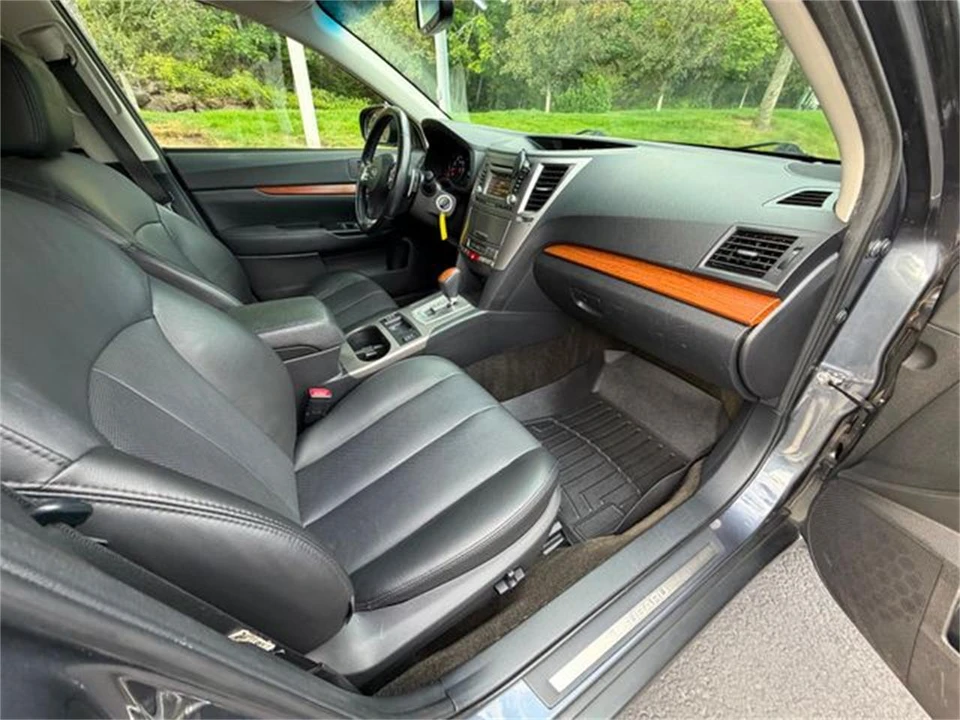 2014 Subaru Outback 4th Gen - Image 31 of 31